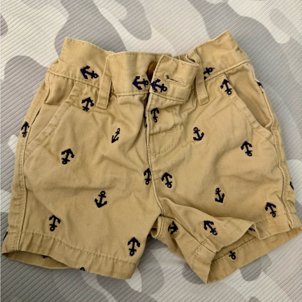 Hope & Henry chino Shorts with Navy Anchor Print